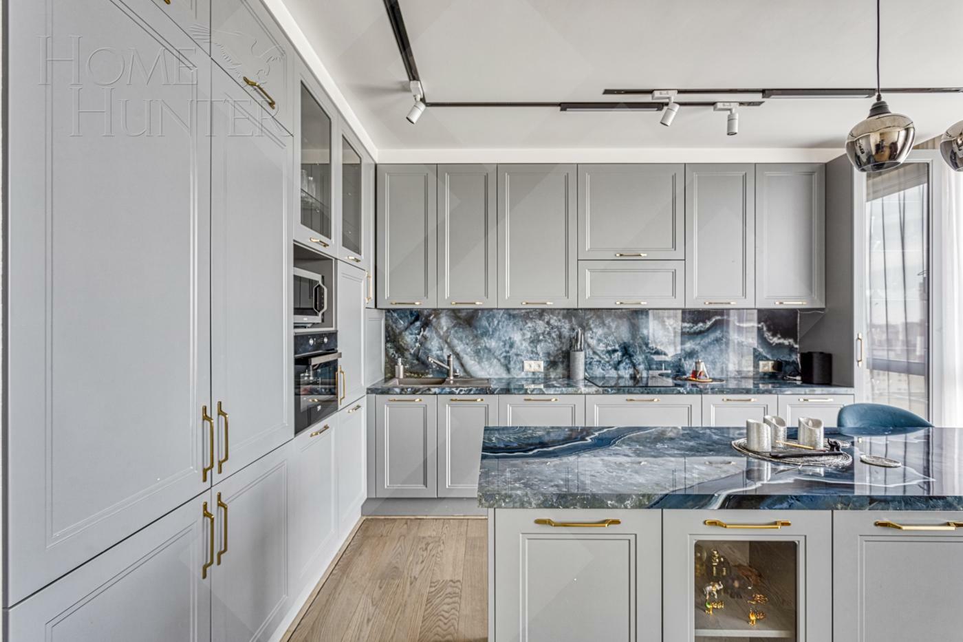 3-КОМН. КВАРТИРА С ОТДЕЛКОЙ 88.1 М² НА 21 ЭТАЖЕ