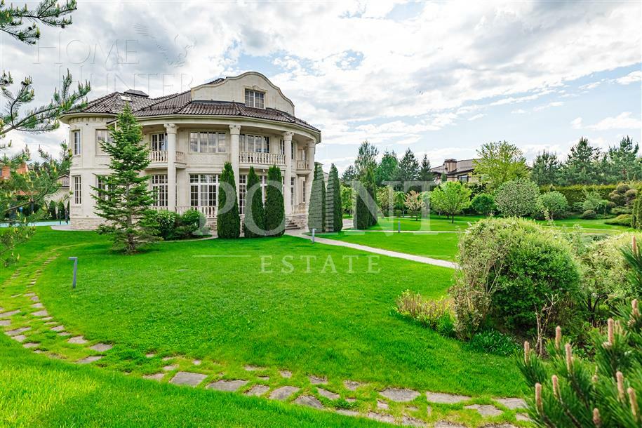 2-этажный коттедж 1 060 м² с отделкой