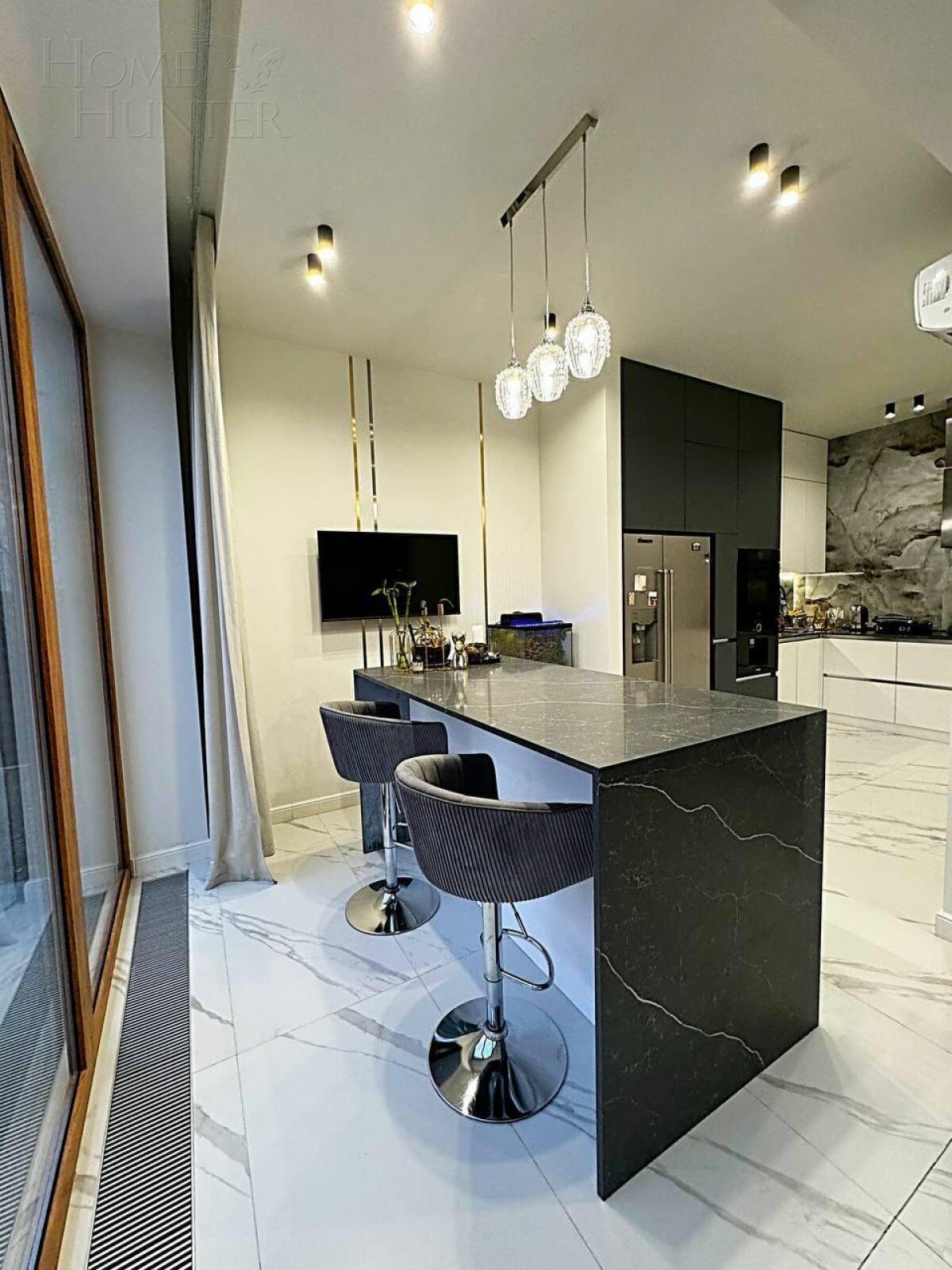 2-этажный коттедж 470 м² с отделкой