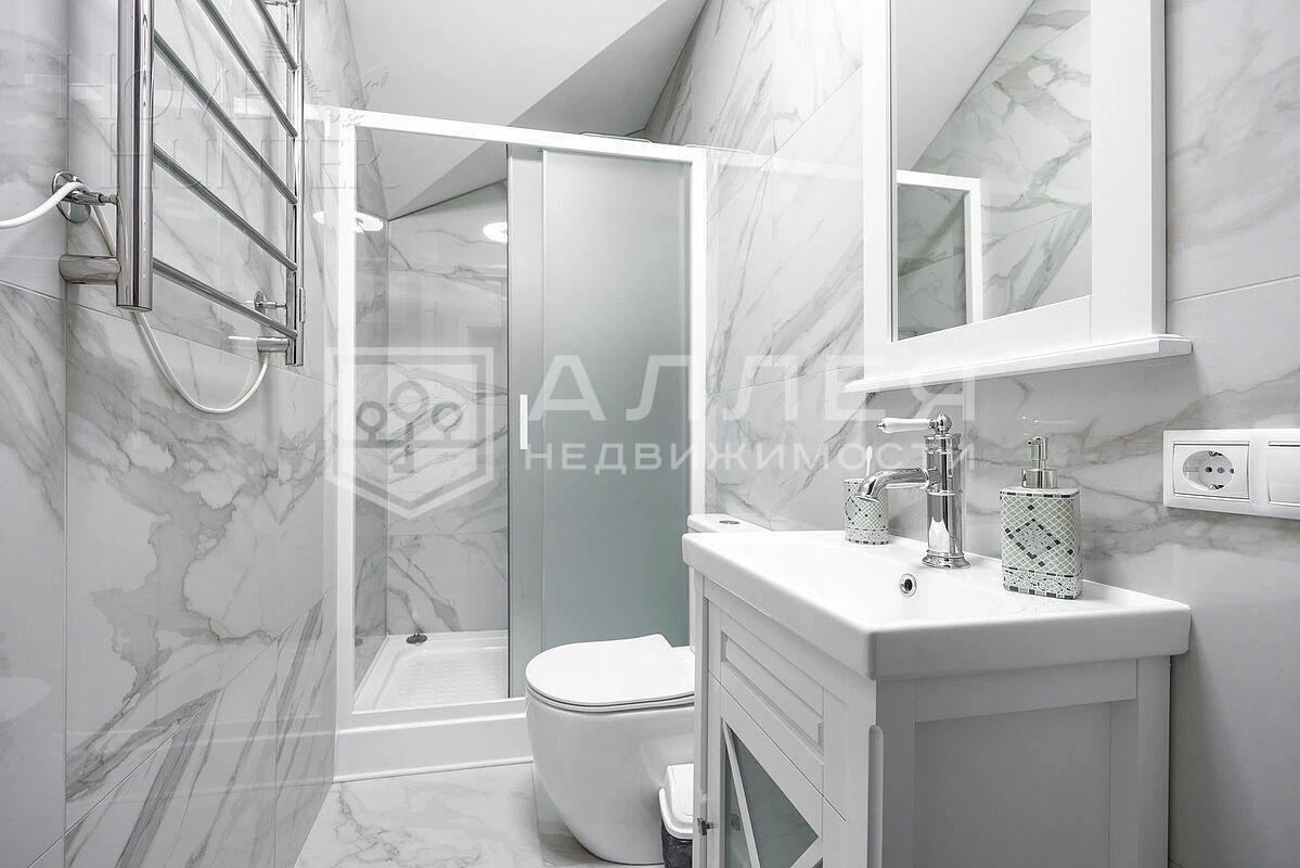 2-этажный коттедж 454 м² с отделкой