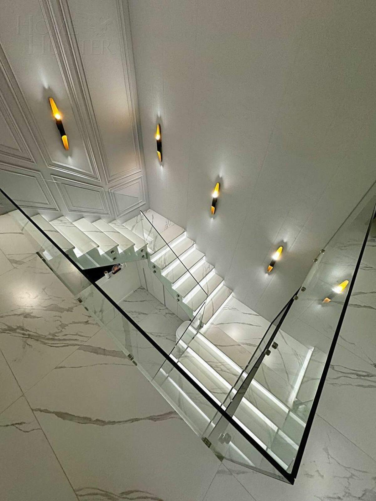 2-этажный коттедж 470 м² с отделкой