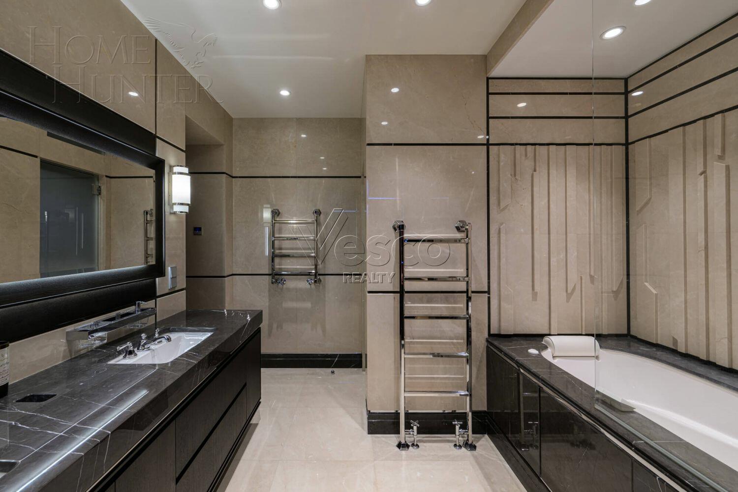 2-этажный коттедж 560 м² с отделкой