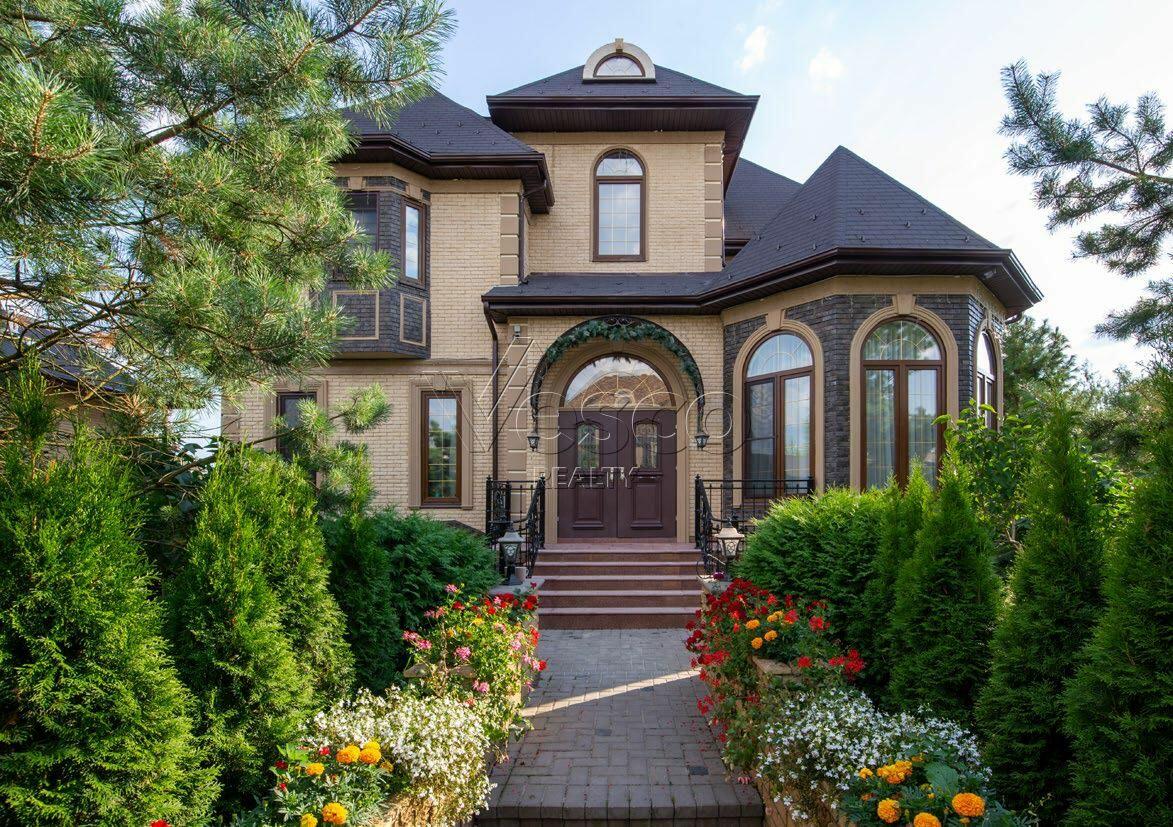 2-этажный коттедж 524 м² с отделкой