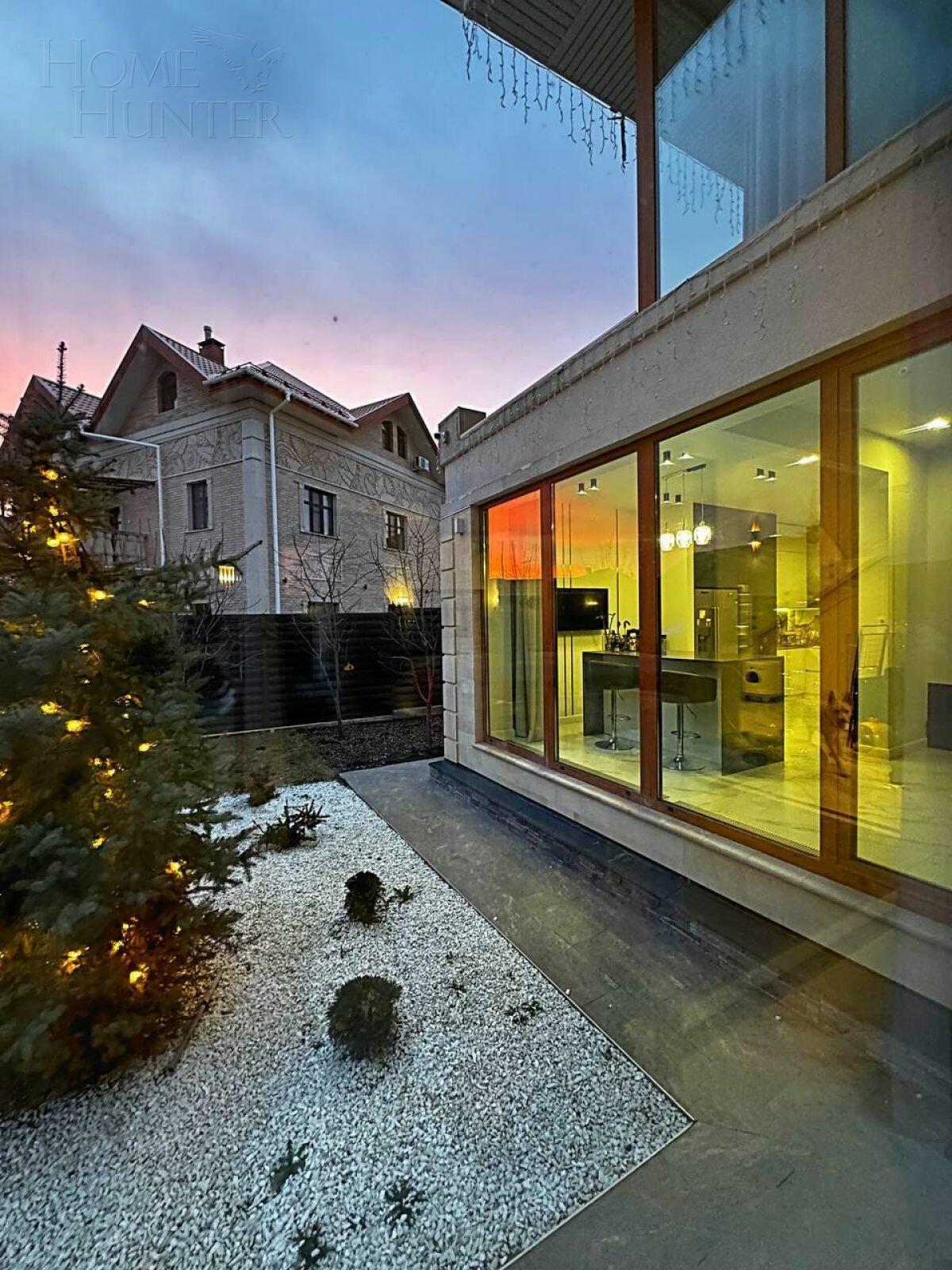 2-этажный коттедж 470 м² с отделкой