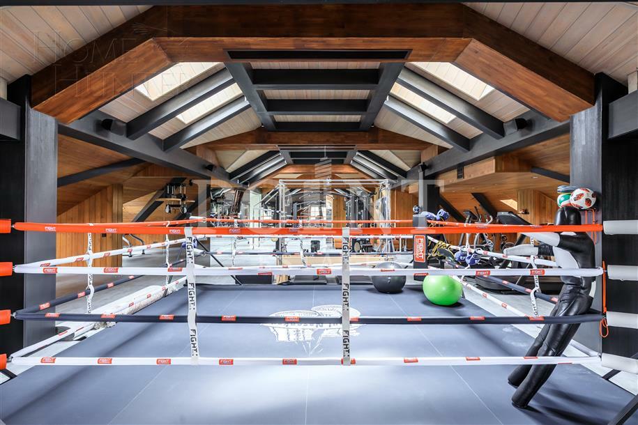 2-этажный коттедж 1 060 м² с отделкой