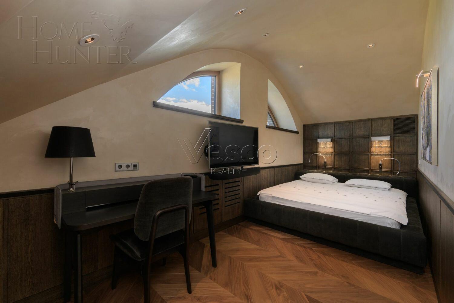 2-этажный коттедж 560 м² с отделкой