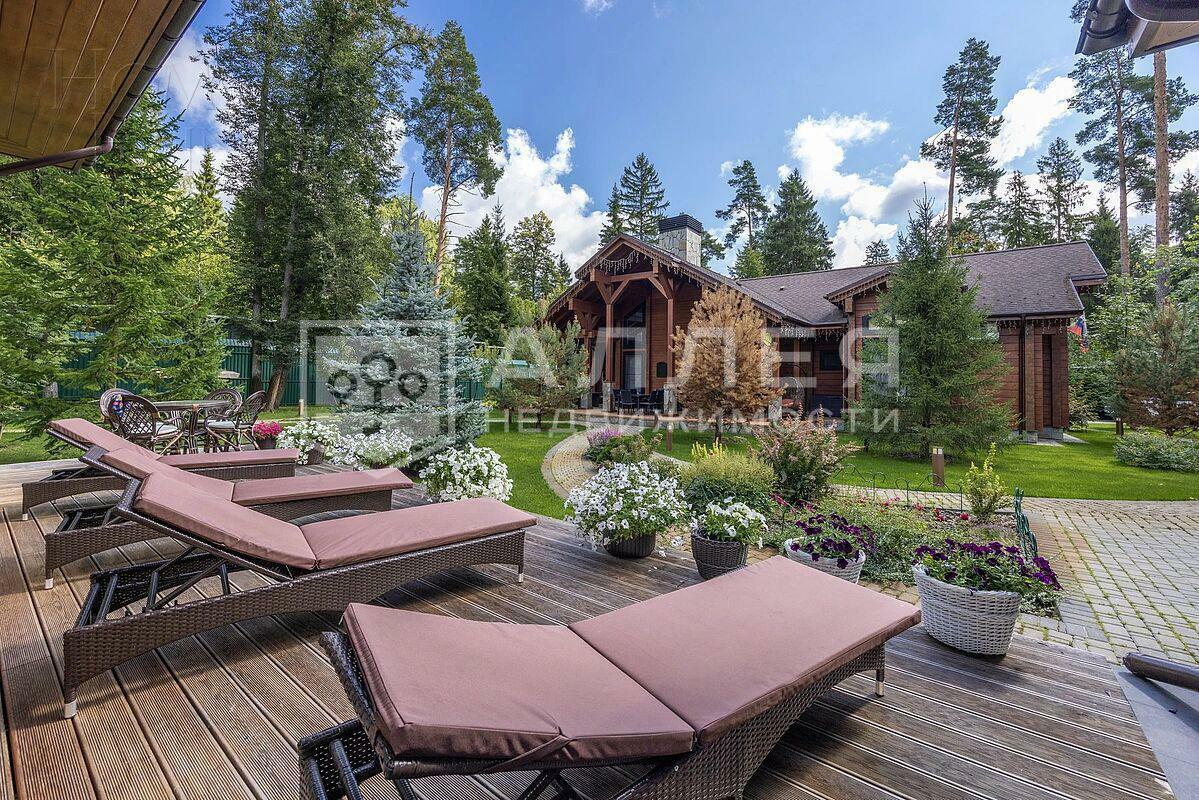 2-этажный коттедж 454 м² с отделкой