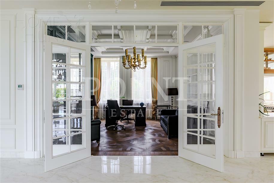 2-этажный коттедж 1 060 м² с отделкой