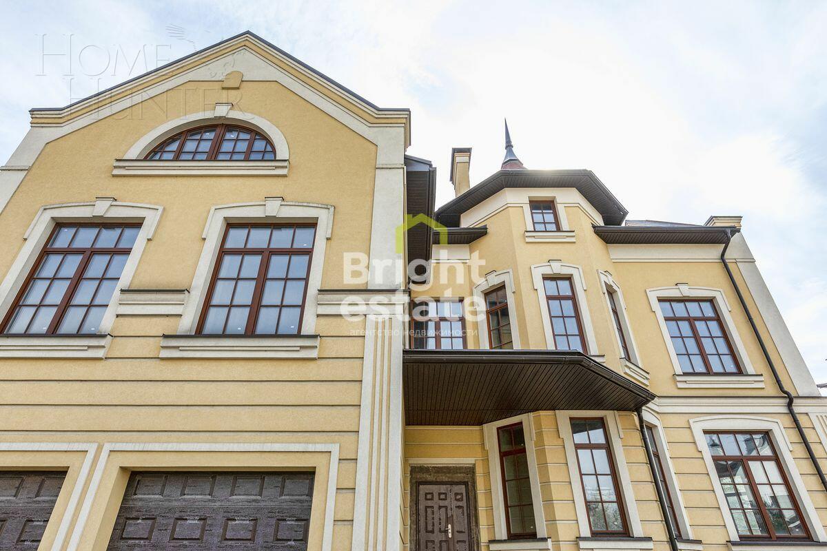 2-этажный коттедж 897 м² без отделки