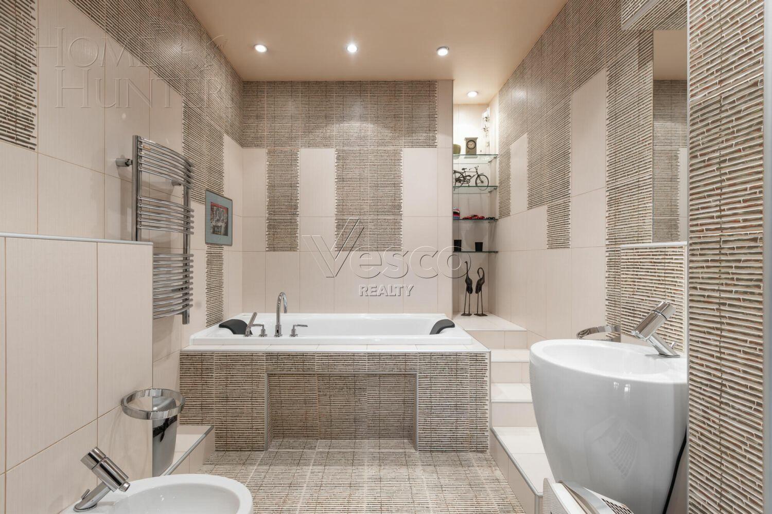 3-КОМН. КВАРТИРА С ОТДЕЛКОЙ 177.5 М² НА 7 ЭТАЖЕ