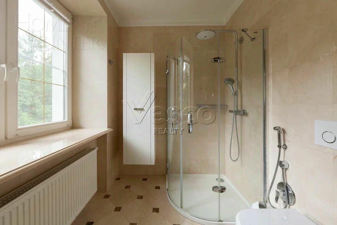 2-этажный коттедж 337 м² с отделкой