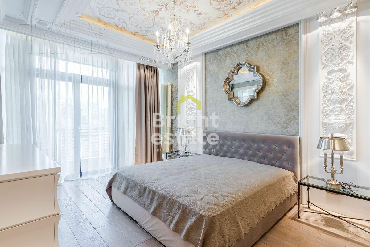 3-этажный таунхаус 340 м² с отделкой