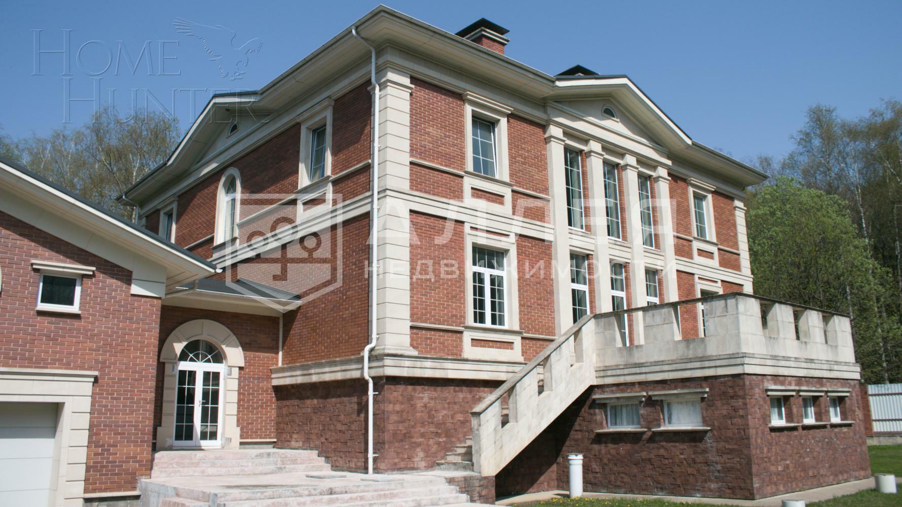 2-этажный коттедж 1 320 м² без отделки