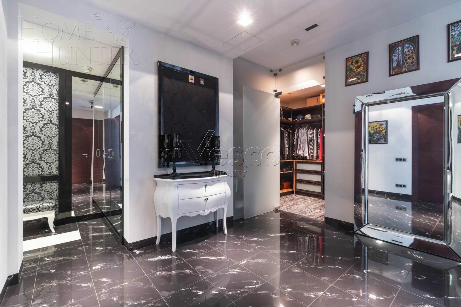 3-КОМН. КВАРТИРА С ОТДЕЛКОЙ 177.5 М² НА 7 ЭТАЖЕ