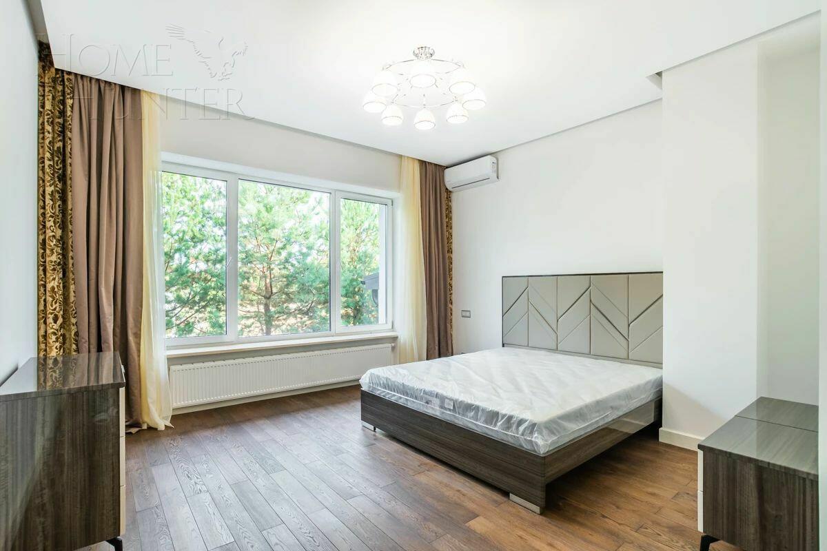 2-этажный таунхаус 377 м² с отделкой