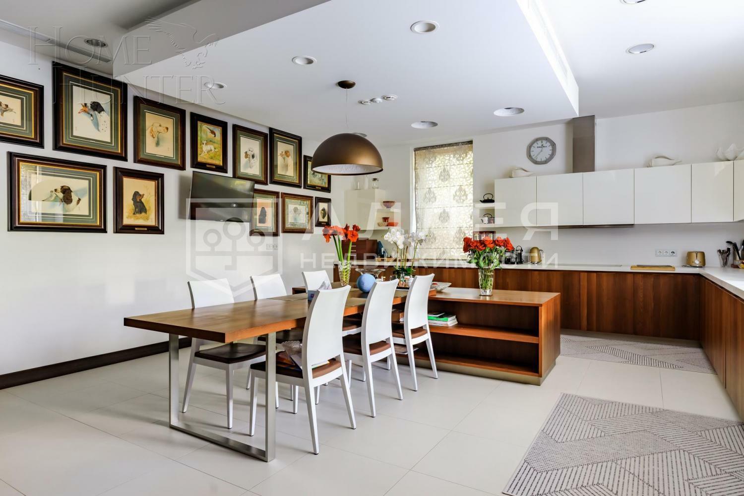 2-этажный коттедж 1 885 м² с отделкой