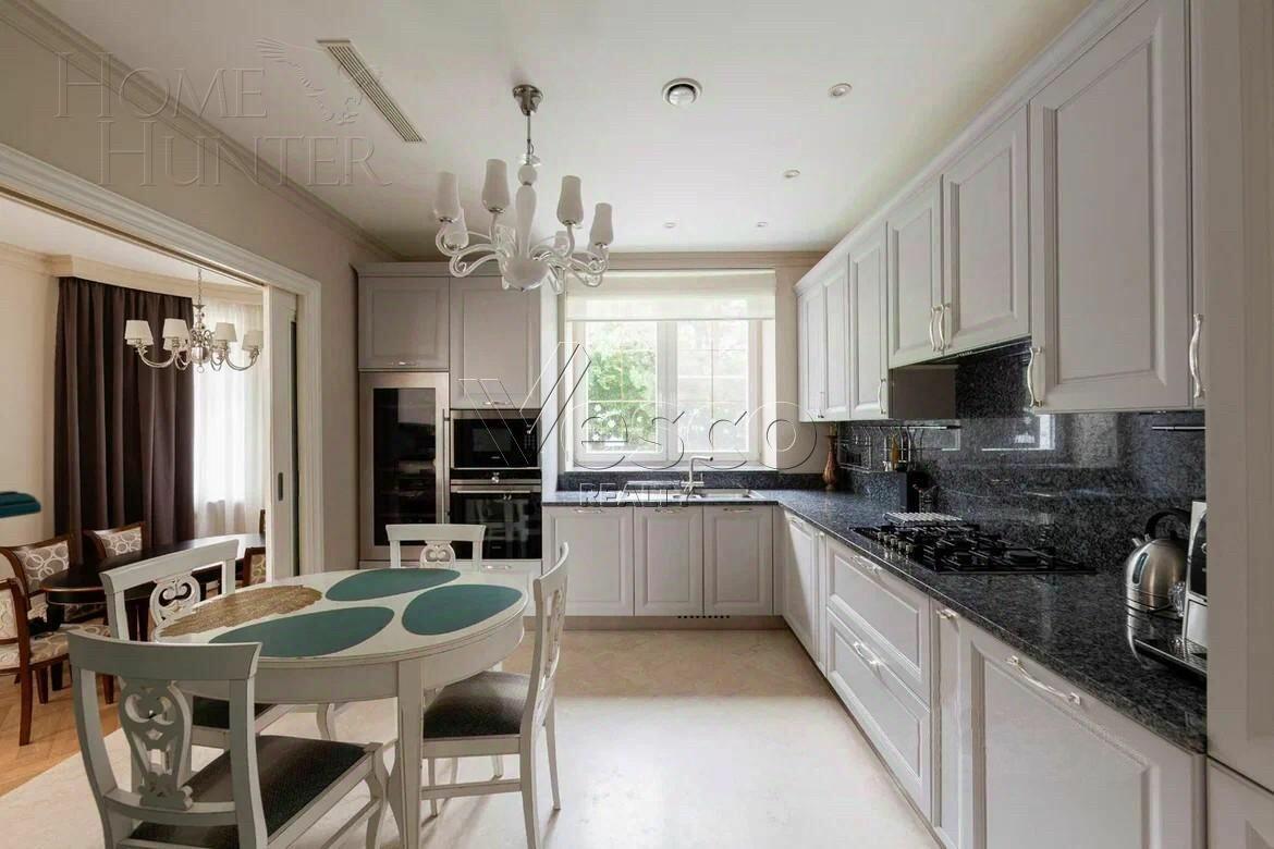 2-этажный коттедж 337 м² с отделкой