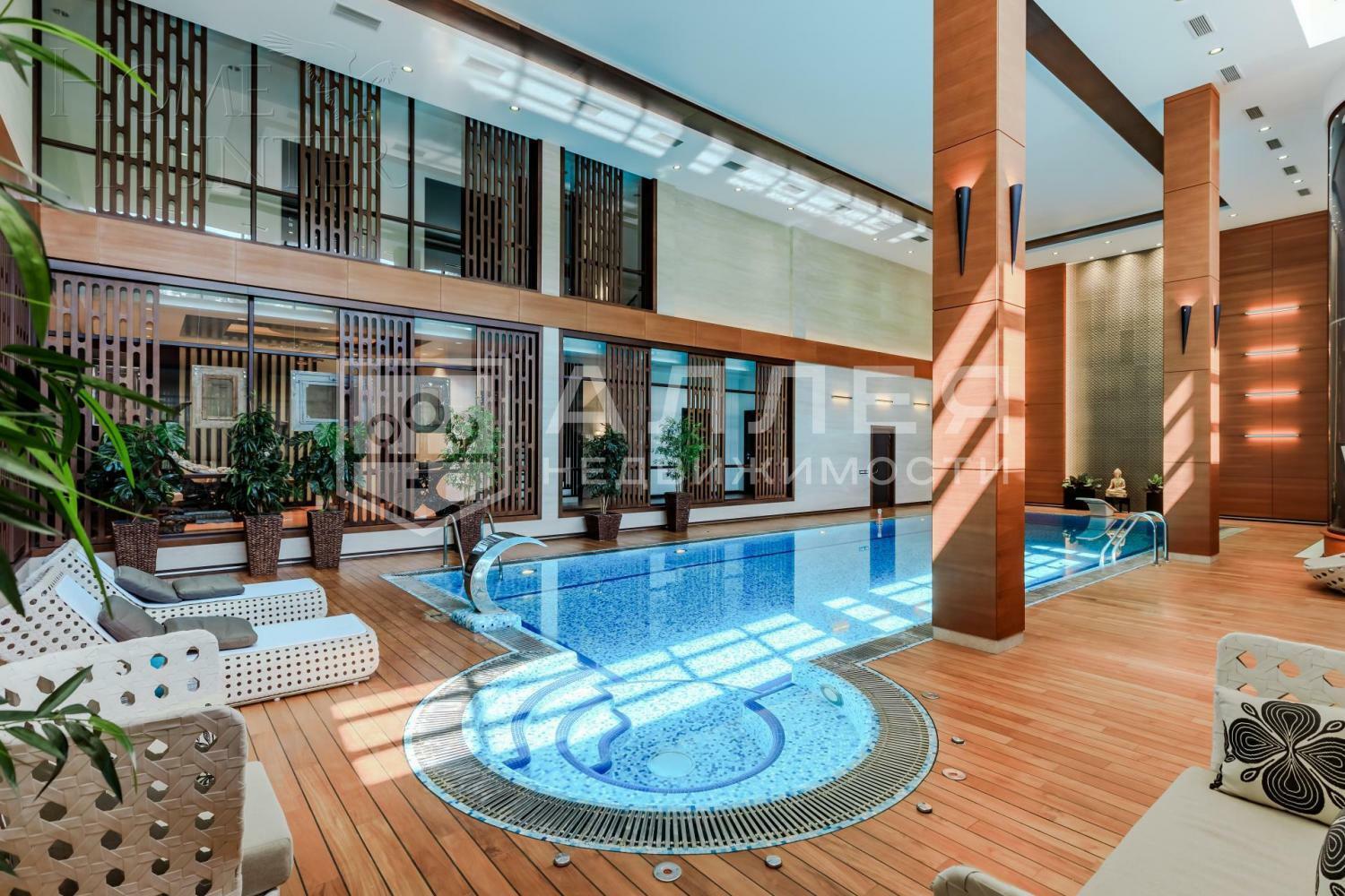 2-этажный коттедж 1 885 м² с отделкой