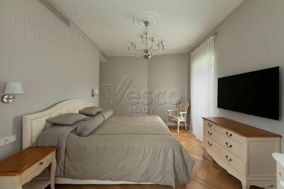 2-этажный коттедж 337 м² с отделкой