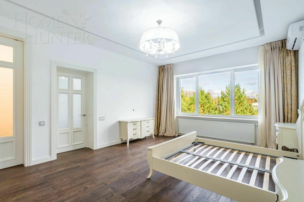 2-этажный таунхаус 377 м² с отделкой