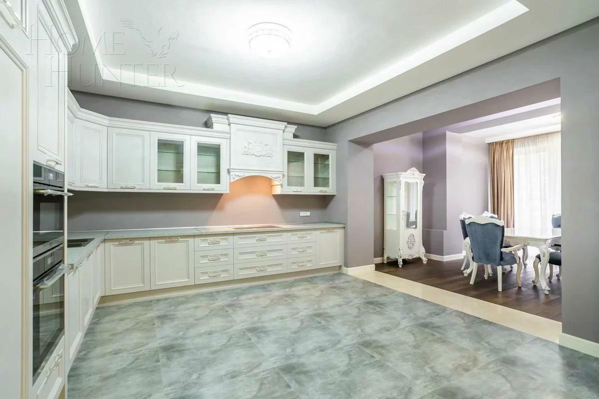 2-этажный таунхаус 377 м² с отделкой