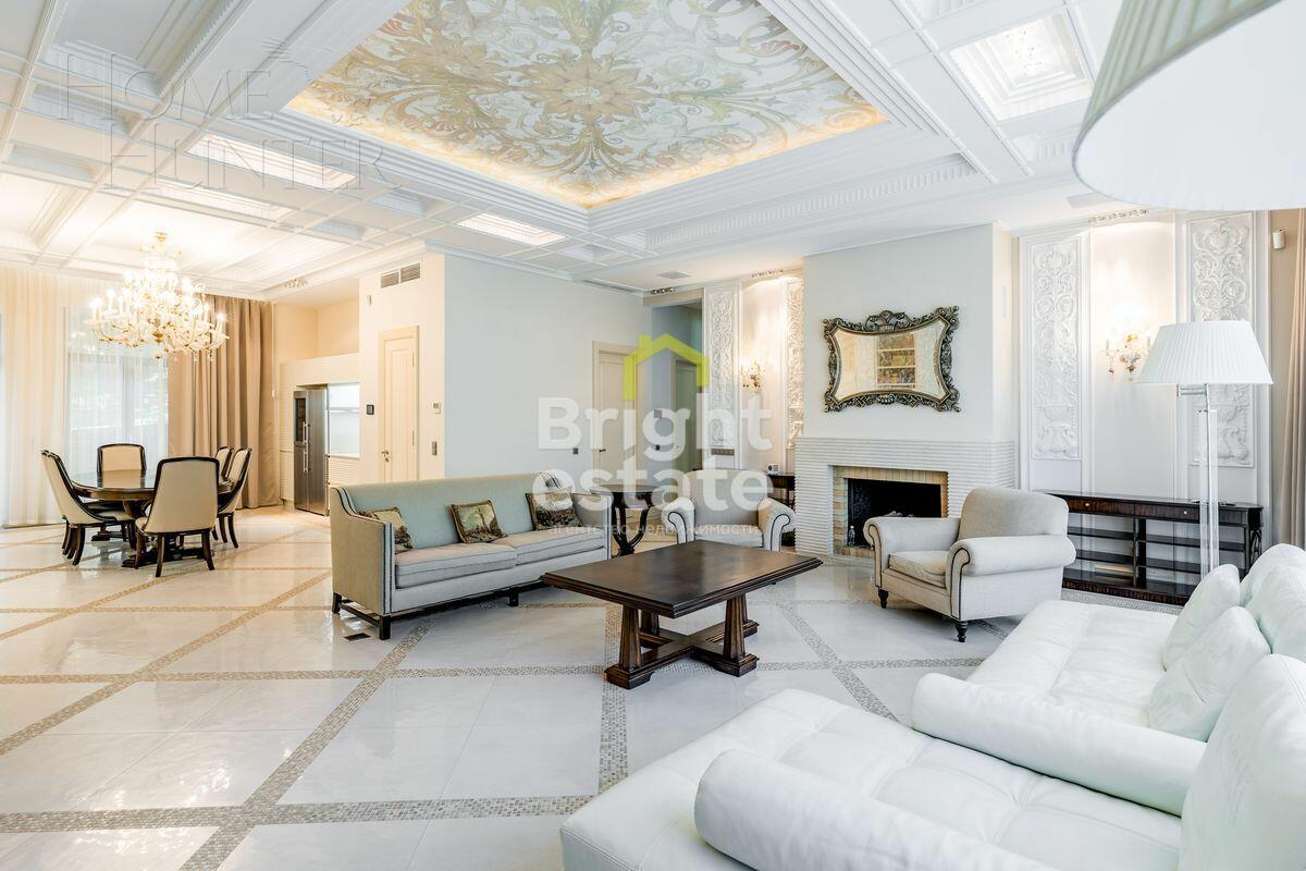 3-этажный таунхаус 340 м² с отделкой