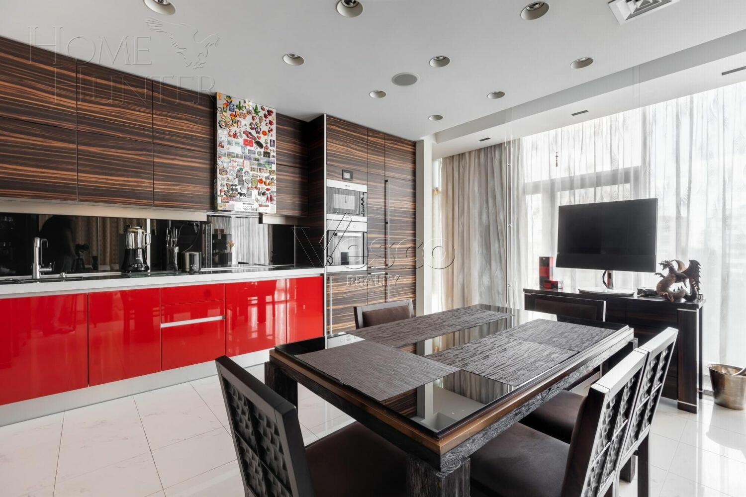 3-КОМН. КВАРТИРА С ОТДЕЛКОЙ 177.5 М² НА 7 ЭТАЖЕ