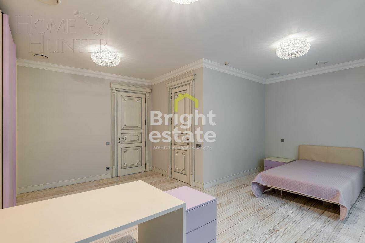 2-этажный таунхаус 430 м² с отделкой