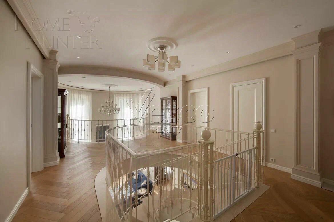 2-этажный коттедж 337 м² с отделкой