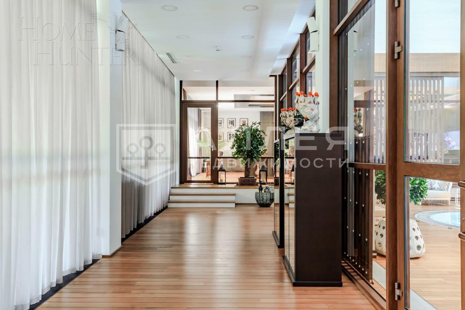 2-этажный коттедж 1 885 м² с отделкой