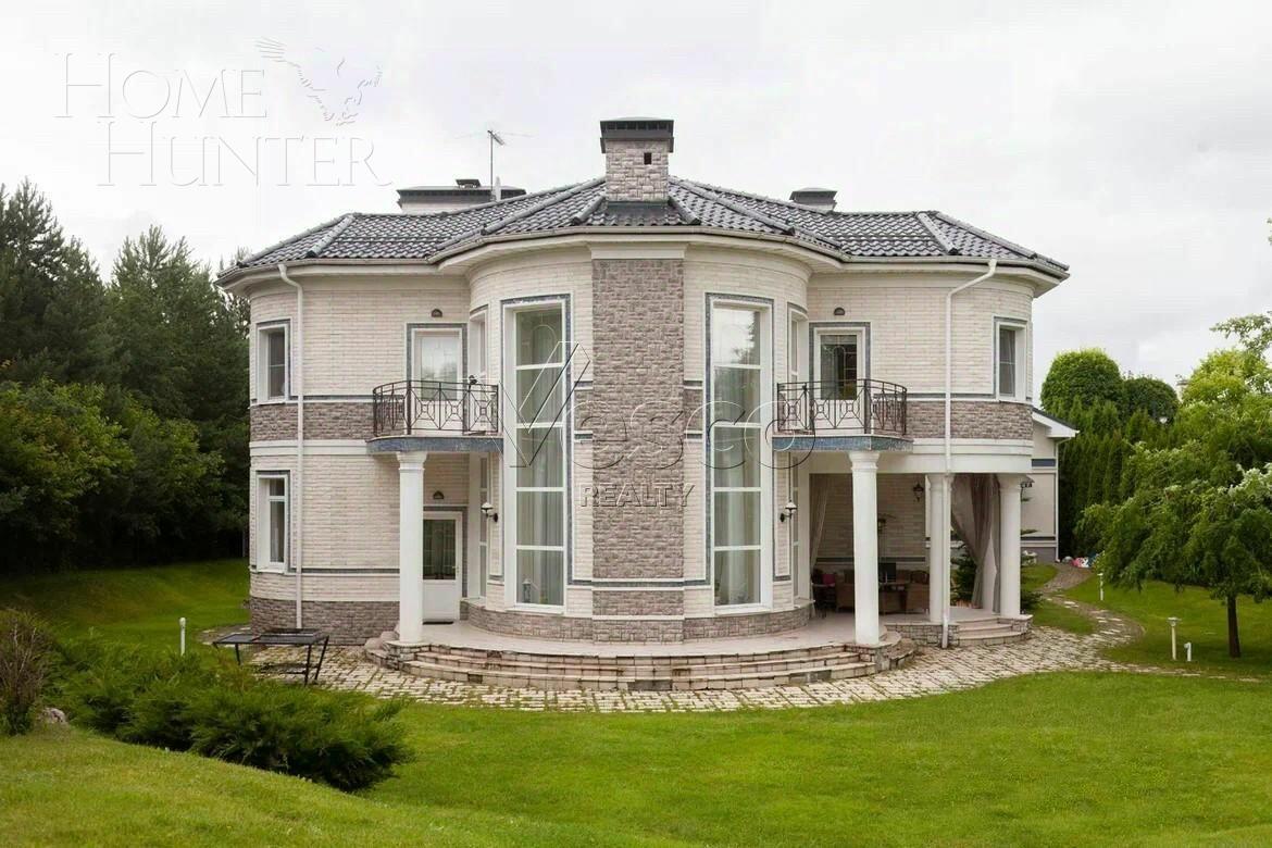 2-этажный коттедж 337 м² с отделкой