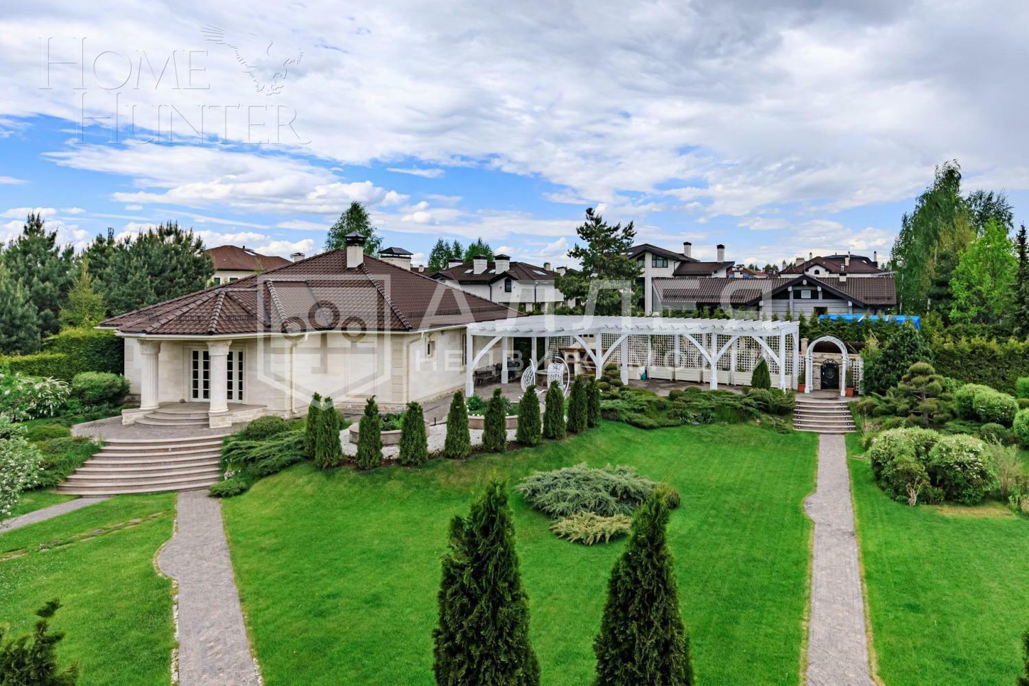 2-этажный коттедж 1 060 м² с отделкой