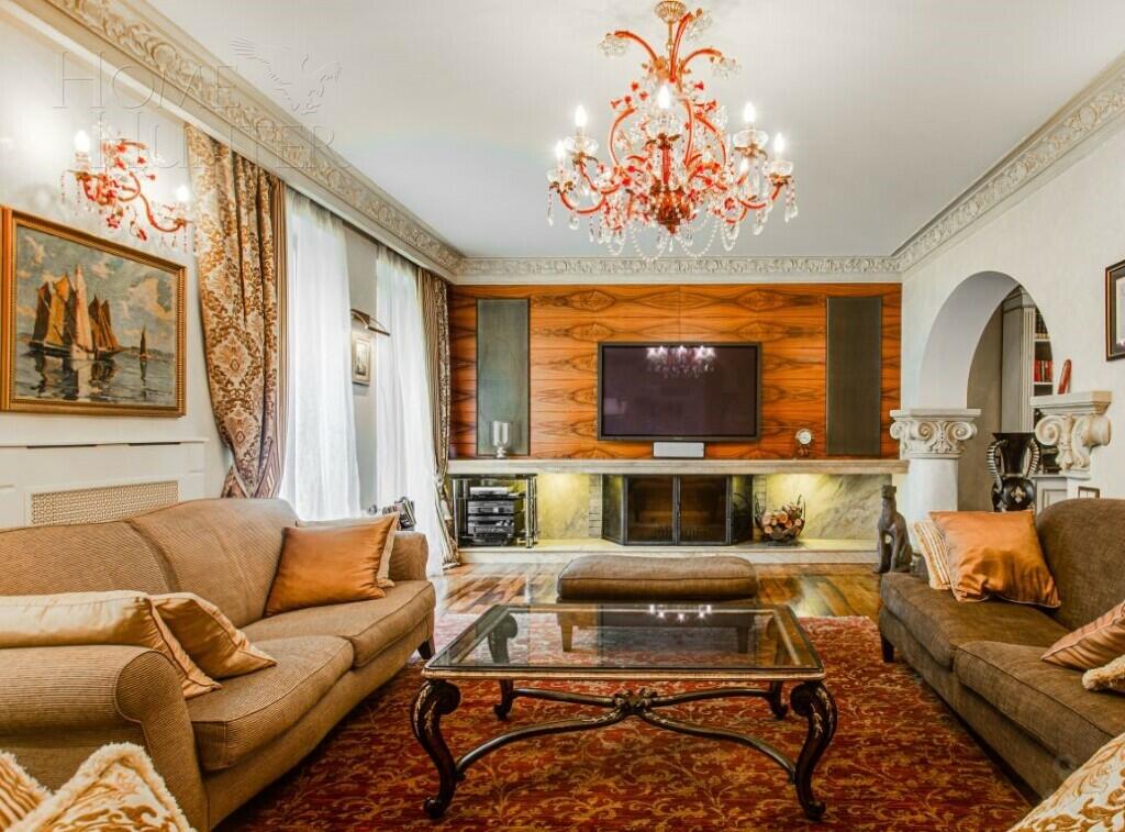 2-этажный коттедж 726 м² с отделкой