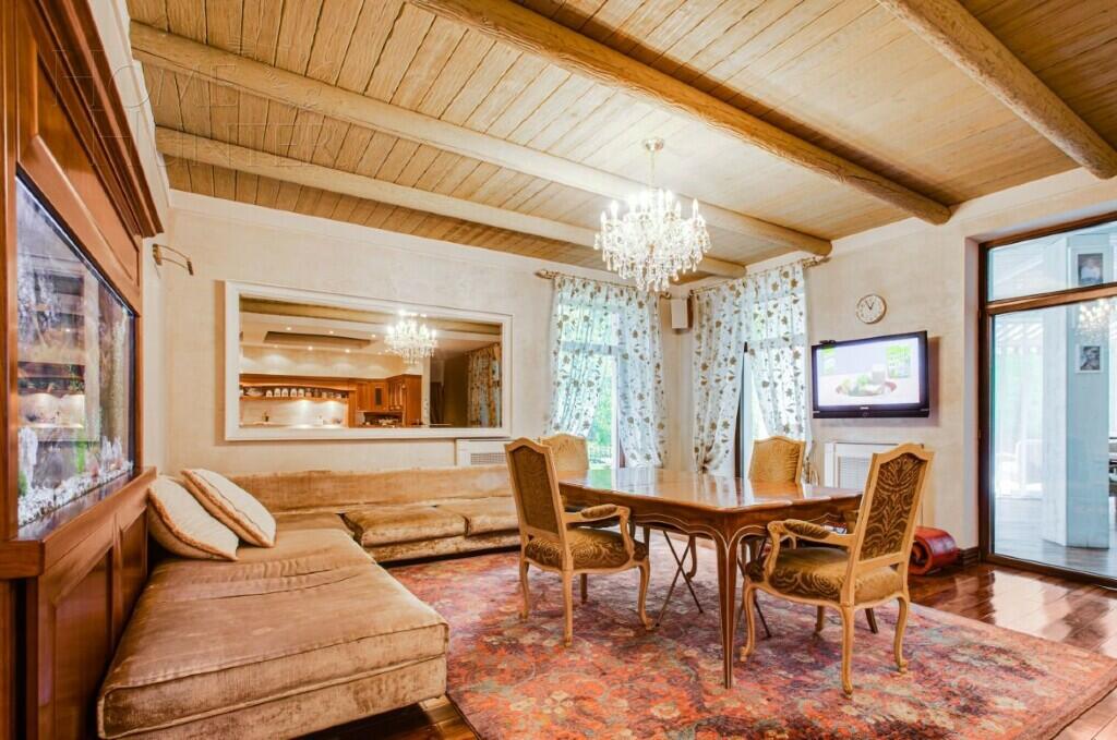 2-этажный коттедж 726 м² с отделкой