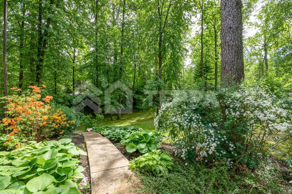 2-этажный коттедж 750 м² с отделкой