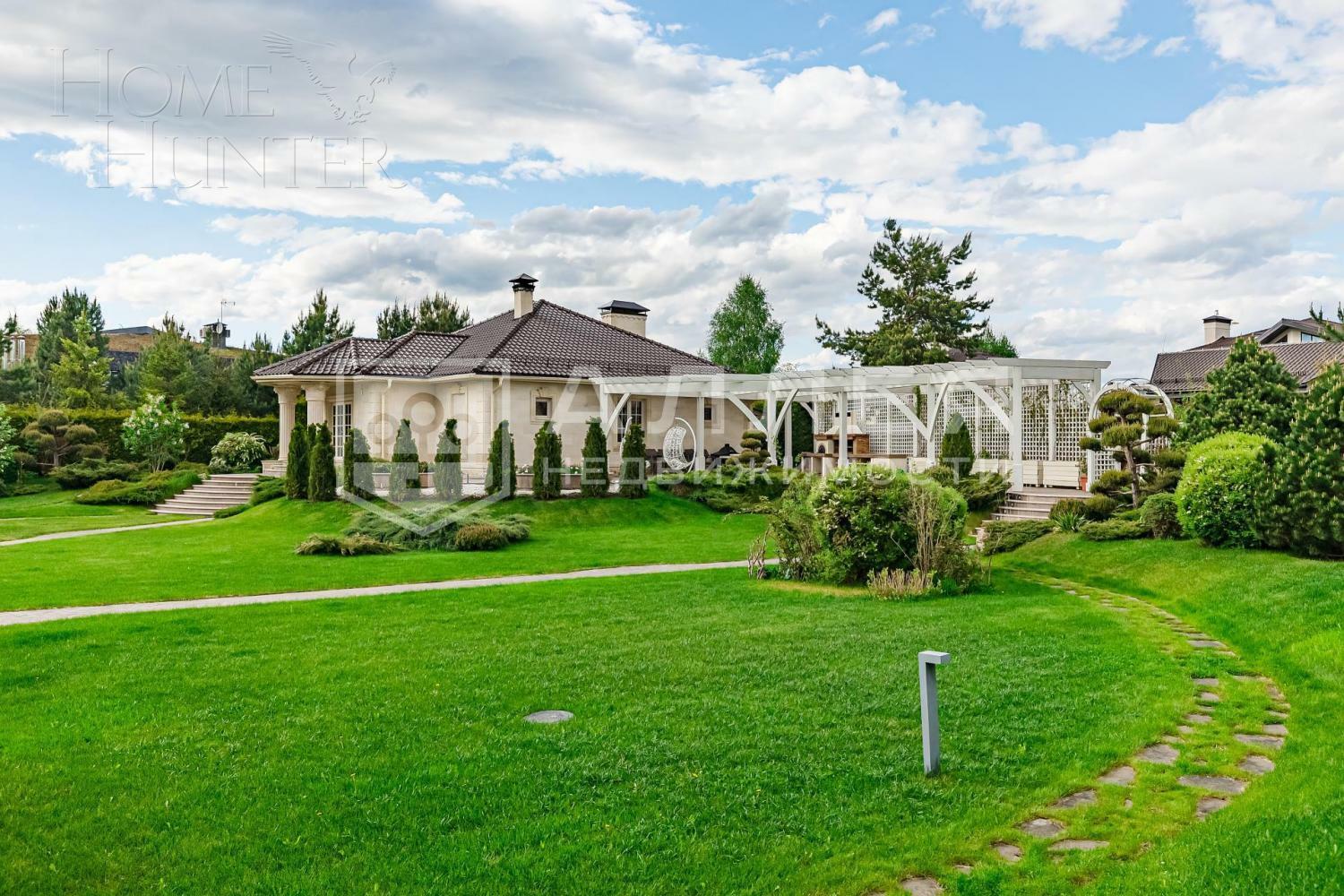 2-этажный коттедж 1 060 м² с отделкой