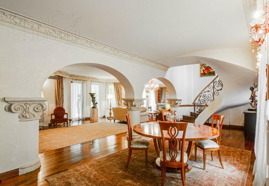 2-этажный коттедж 726 м² с отделкой