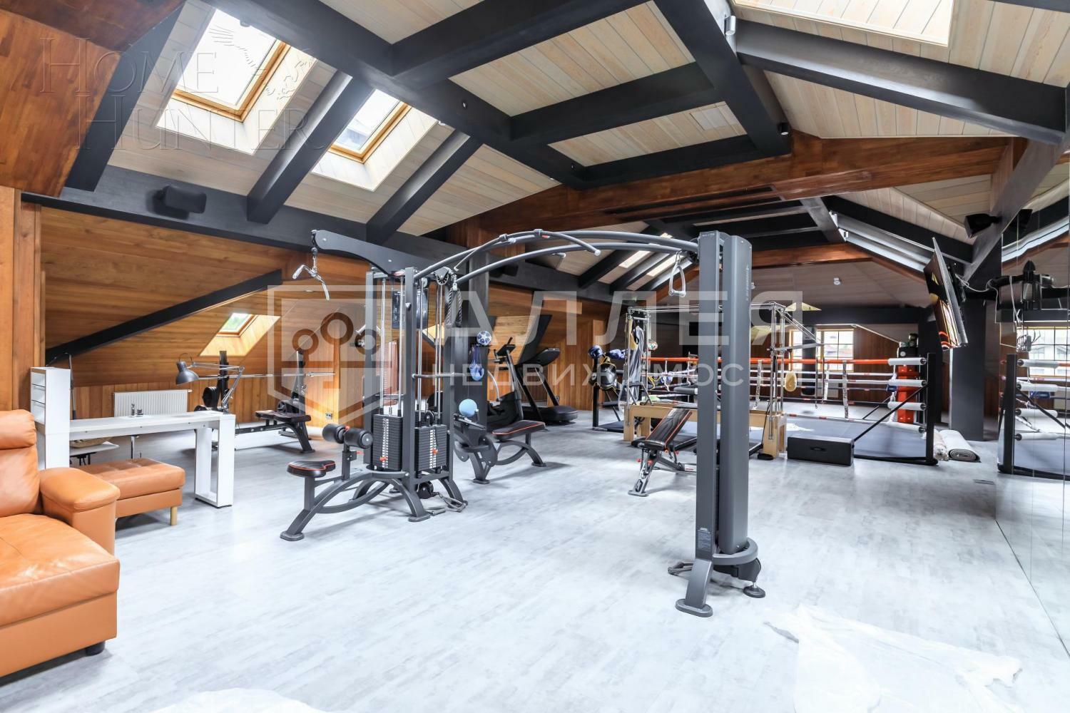 2-этажный коттедж 1 060 м² с отделкой