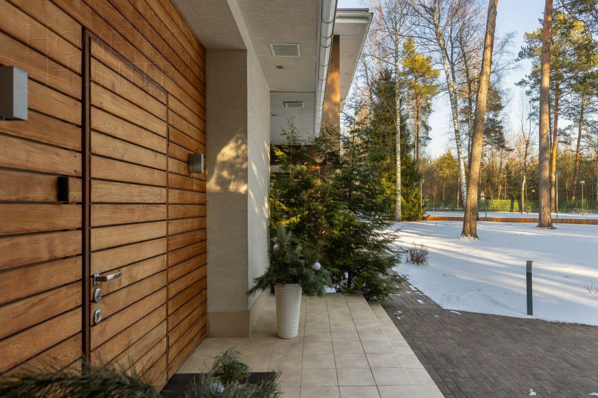 2-этажный коттедж 750 м² с отделкой