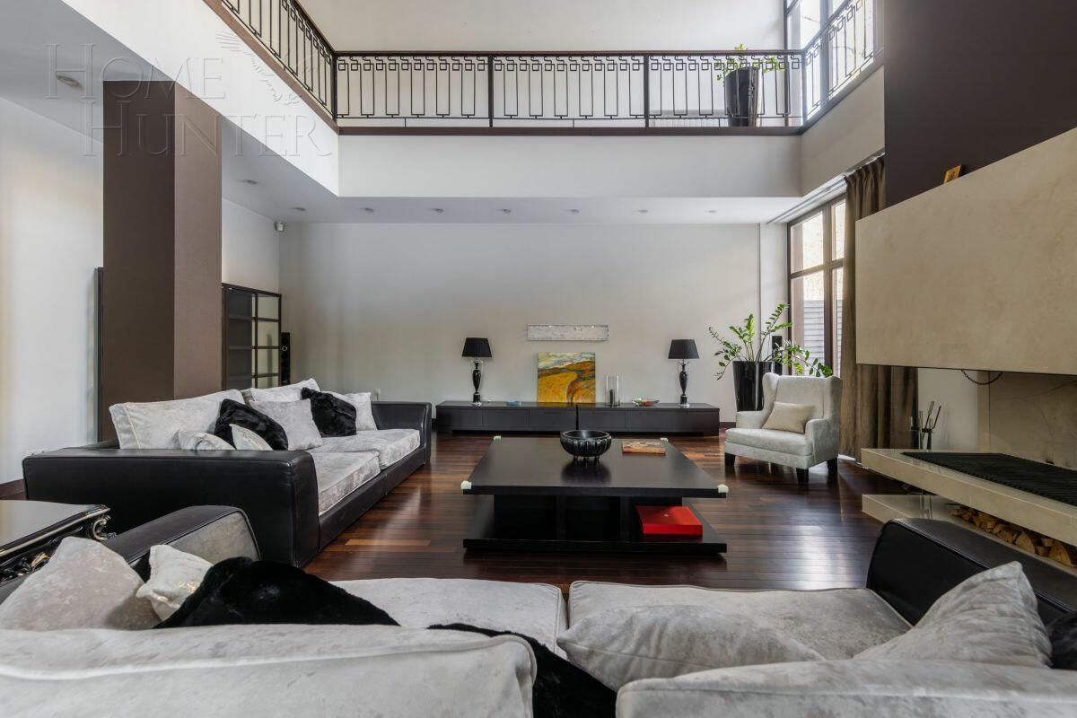 2-этажный коттедж 750 м² с отделкой