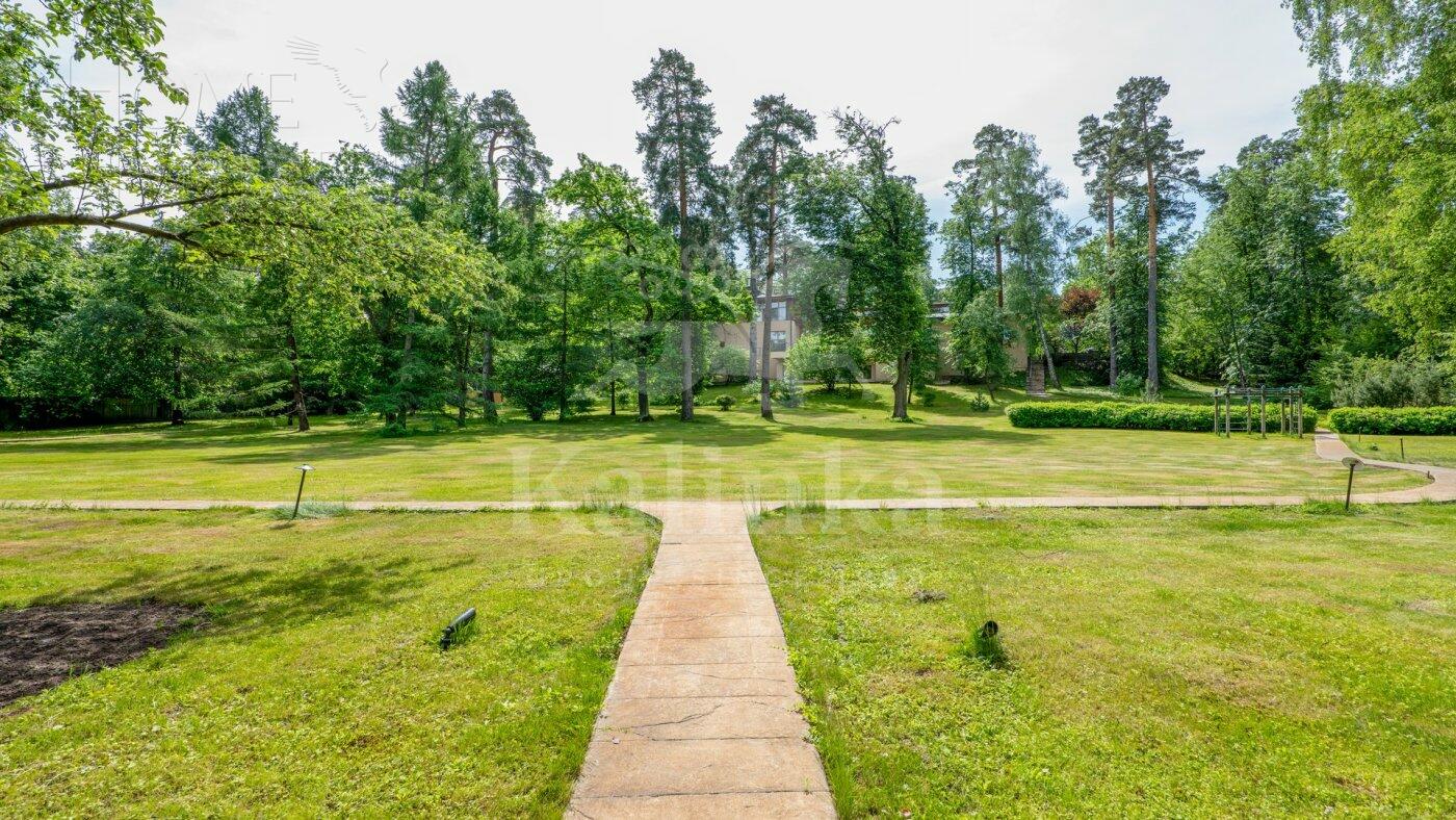 Участок 118 сот. в охраняемом поселке