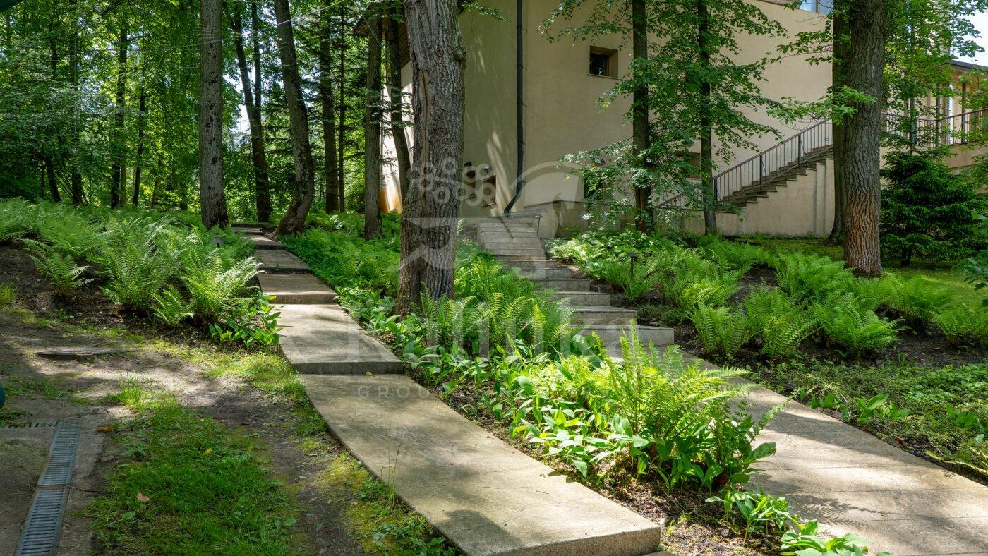 1-этажный коттедж 850 м² с отделкой