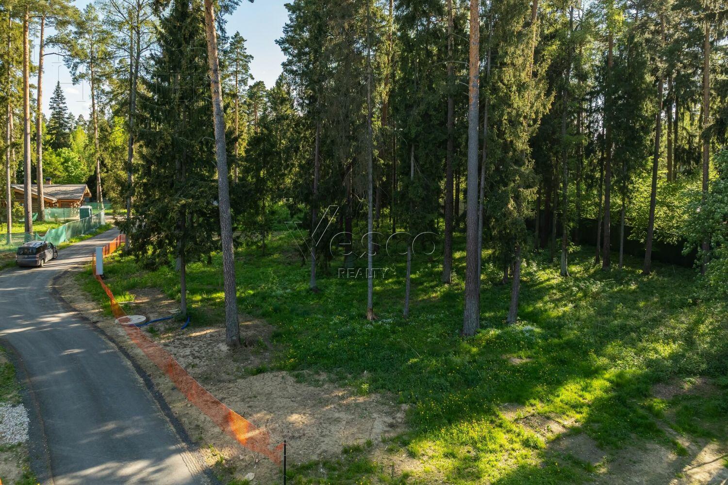 Участок 18.7 сот. в охраняемом поселке