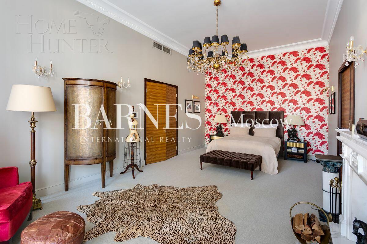 2-этажный коттедж 1 400 м² с отделкой