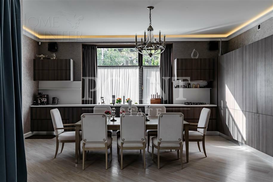 2-этажный коттедж 420 м² с отделкой