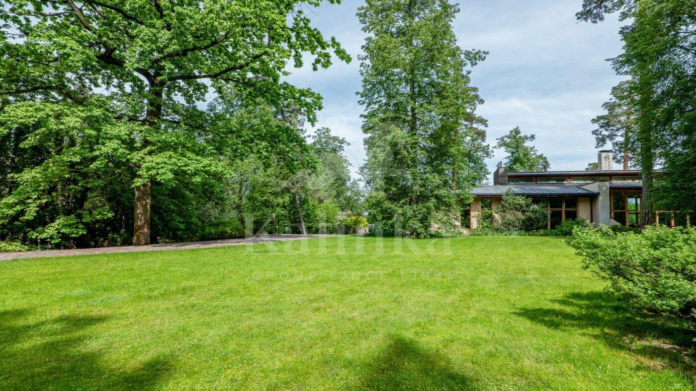 1-этажный коттедж 850 м² с отделкой