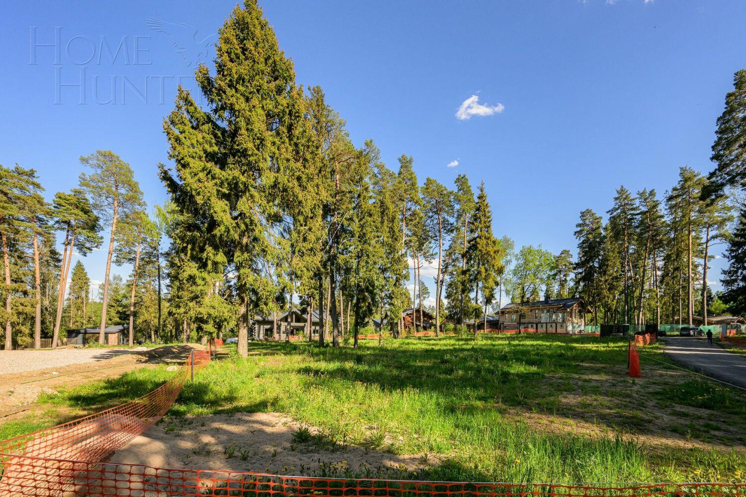 Участок 25.6 сот. в охраняемом поселке