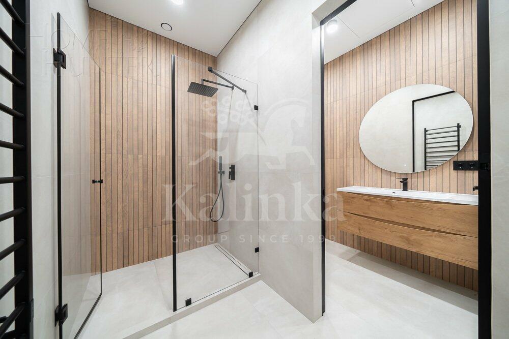 2-этажный коттедж 604 м² с отделкой