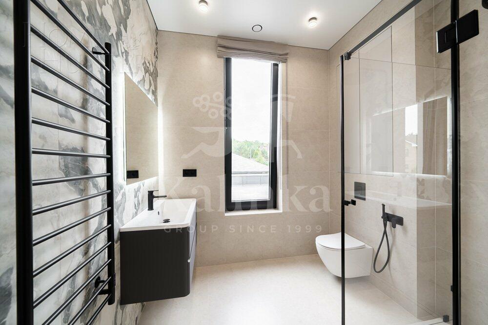 2-этажный коттедж 604 м² с отделкой