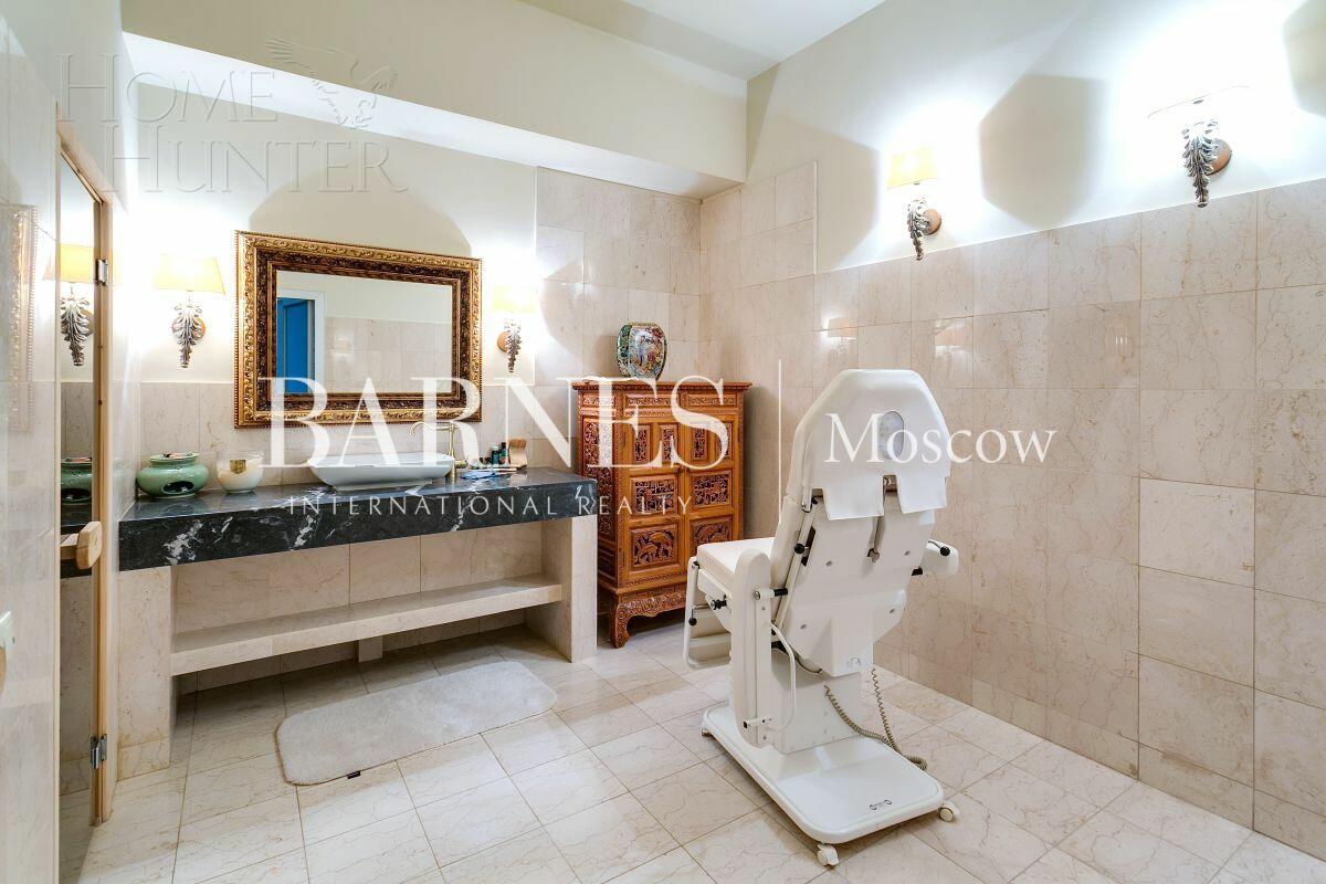 2-этажный коттедж 1 400 м² с отделкой